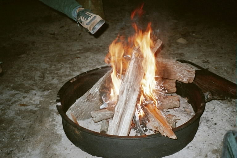 If you just kick that one log just so...